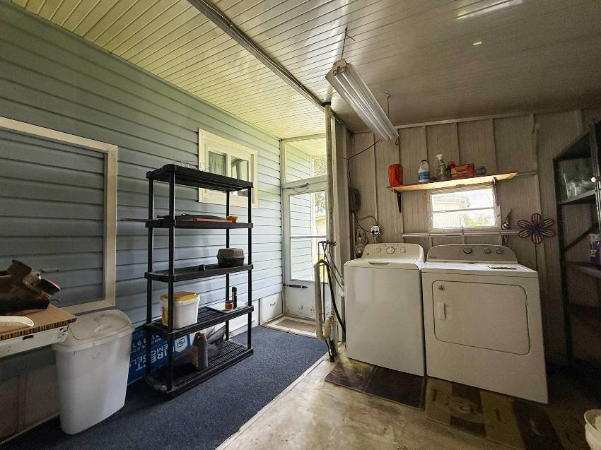428 Sunset Circle a Ellenton, FL Mobile or Manufactured Home for Sale